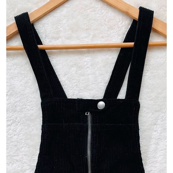 Forever 21 Black Corduroy Zip Up Overall Jumper Dress, Size Small - Picture 8 of 16